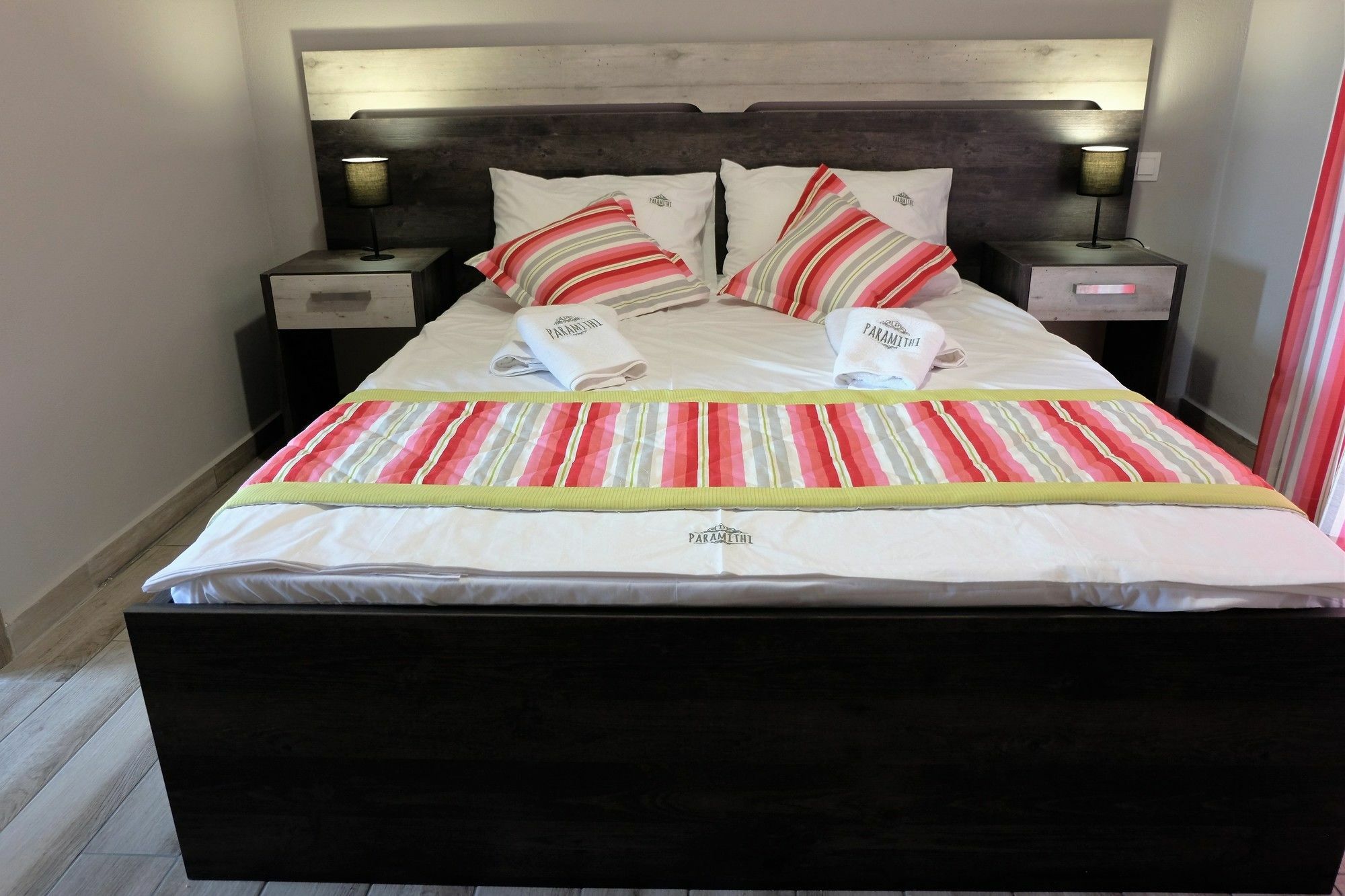 Paramithi Luxury Apartments Nikiti  Bagian luar foto