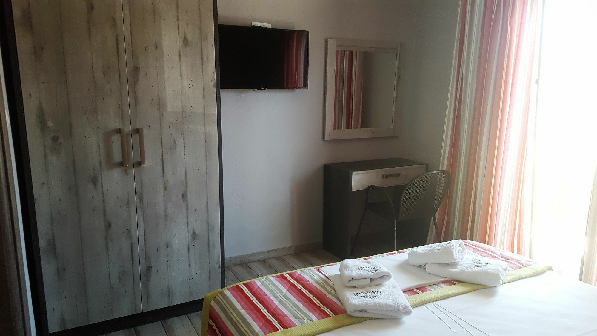 Paramithi Luxury Apartments Nikiti  Bagian luar foto